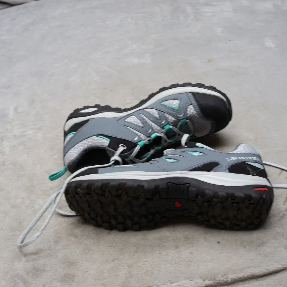 Salomon Women 8.5 Athletic Shoes Grey Contagrip X Ultra Trail Hiking Lightweight